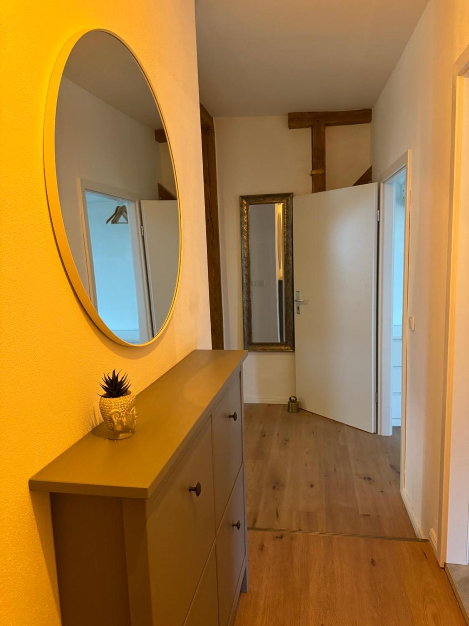 Appartement "Nina"Im Dachgeschoss, Inklusive Parkplatz Halle  Dış mekan fotoğraf